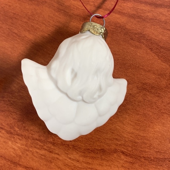 Vintage Porcelain Angels Christmas Holiday Tree Ornaments - set of 5 - Picture 3 of 11